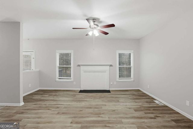 4287 Janice Drive, Atlanta, GA 30337