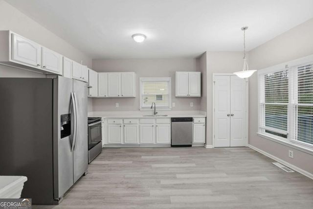 4287 Janice Drive, Atlanta, GA 30337