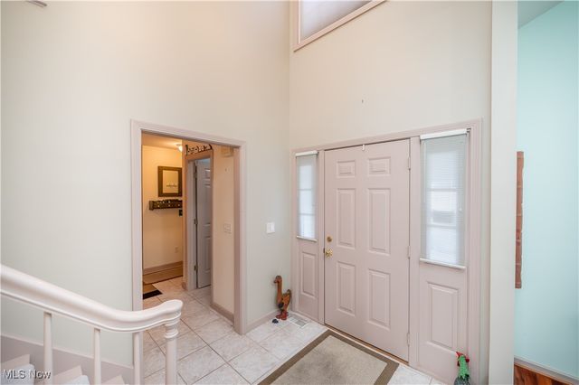 8550 Ivy Hills Drive 15, Poland, OH 44514