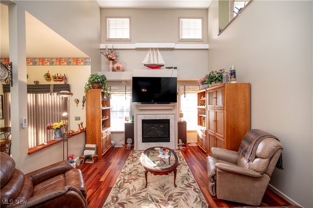 8550 Ivy Hills Drive 15, Poland, OH 44514