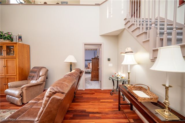 8550 Ivy Hills Drive 15, Poland, OH 44514