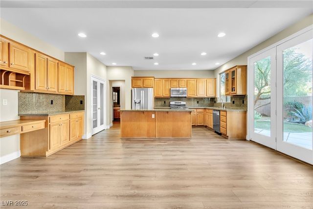 7266 Laramie Avenue, Las Vegas, NV 89113