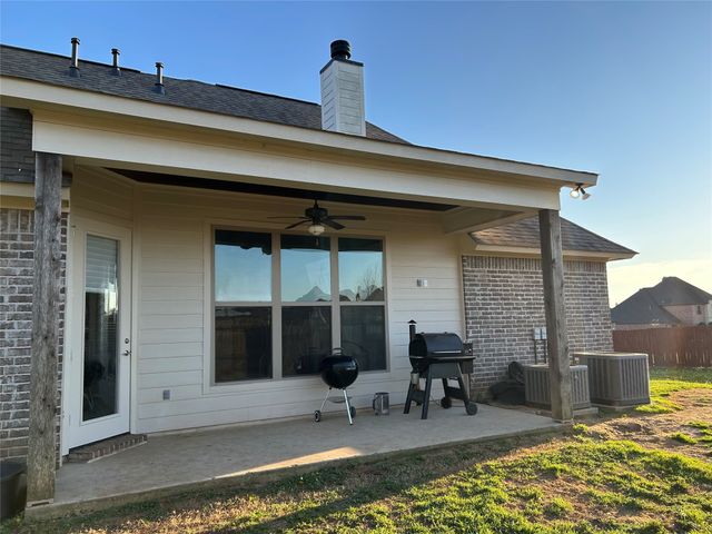 101 Wentz Drive, Stonewall, LA 71078