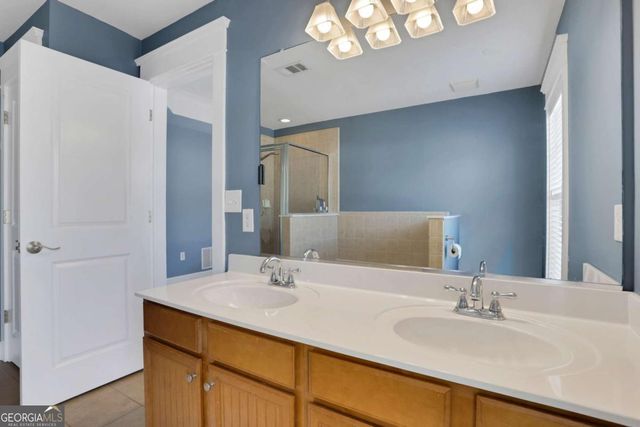 655 Mead Street SE 18, Atlanta, GA 30312