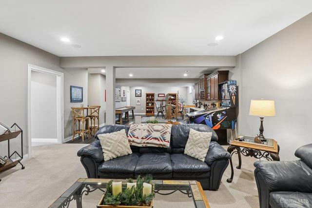 4986 Concorde Alley, Blue Ash, OH 45242