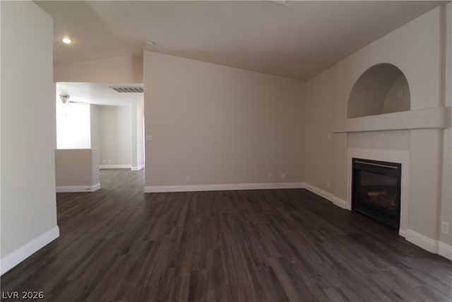 916 Clubview Drive, Henderson, NV 89015