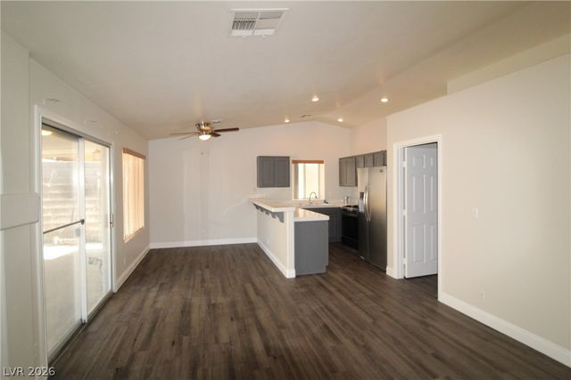 916 Clubview Drive, Henderson, NV 89015