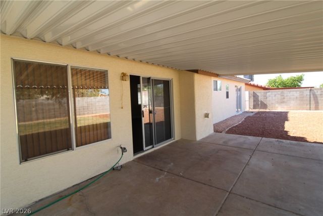 916 Clubview Drive, Henderson, NV 89015