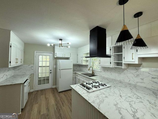 477 Parkwood Way, Jonesboro, GA 30236