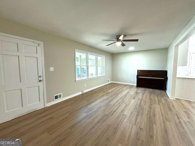 477 Parkwood Way, Jonesboro, GA 30236