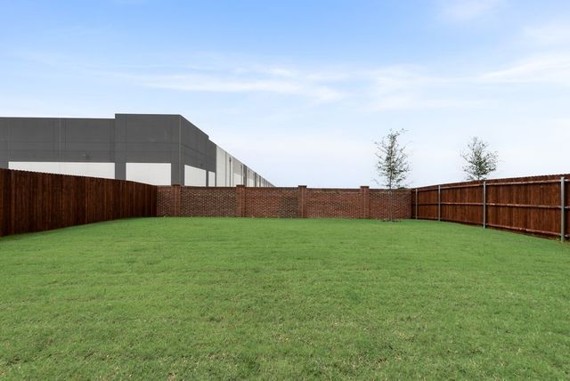 229 Cal Ford Drive, Fort Worth, TX 76247