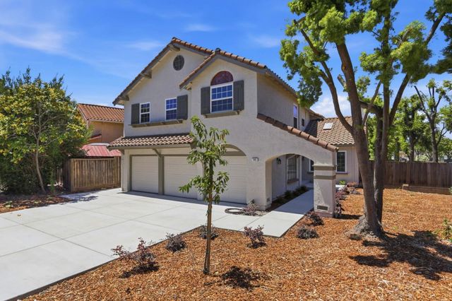 895 Del Vaile Court, Milpitas, CA 95035