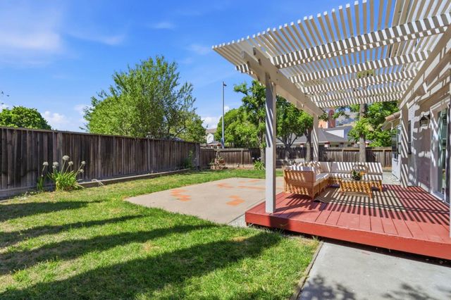 895 Del Vaile Court, Milpitas, CA 95035