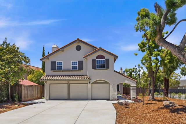 895 Del Vaile Court, Milpitas, CA 95035