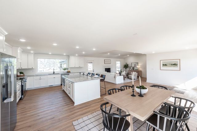 704 Emily Dr, Goodlettsville, TN 37072