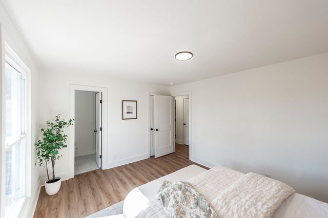 704 Emily Dr, Goodlettsville, TN 37072