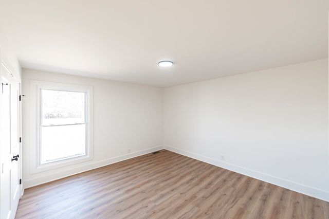 704 Emily Dr, Goodlettsville, TN 37072