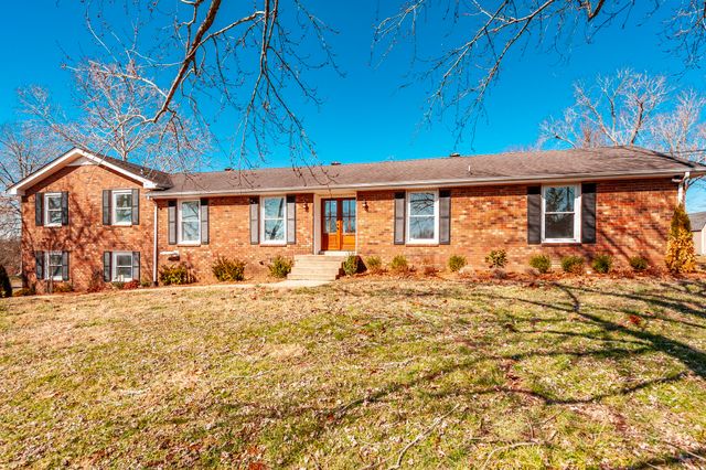 704 Emily Dr, Goodlettsville, TN 37072
