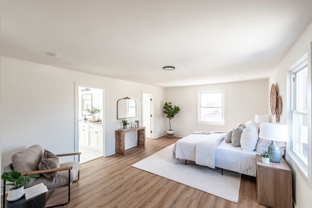 704 Emily Dr, Goodlettsville, TN 37072