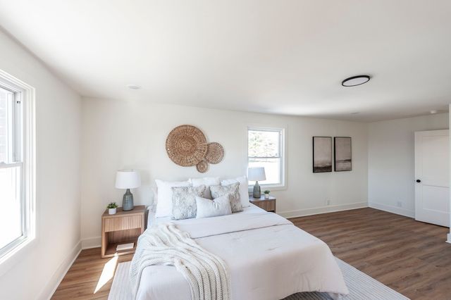 704 Emily Dr, Goodlettsville, TN 37072