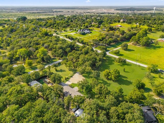 635 Old Justin Road, Argyle, TX 76226