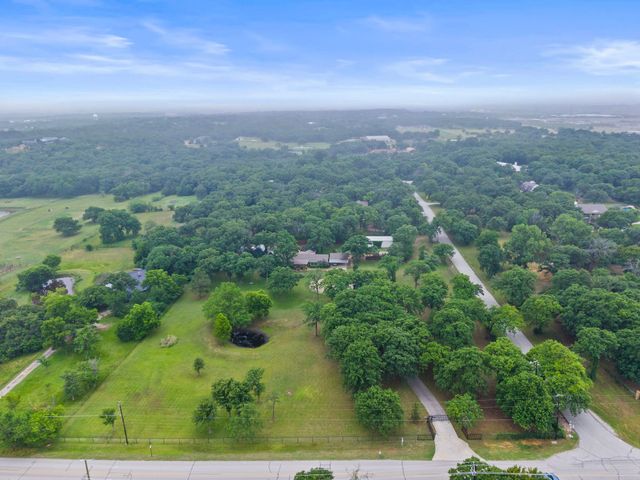 635 Old Justin Road, Argyle, TX 76226