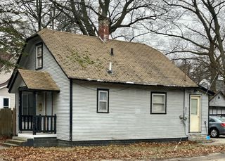 358 E Columbia Avenue, Muskegon, MI 49444