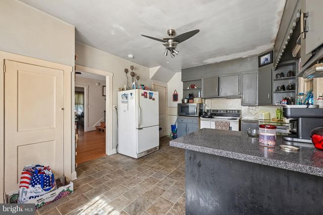 410 WEATHERBY AVE, Swedesboro, NJ 08085