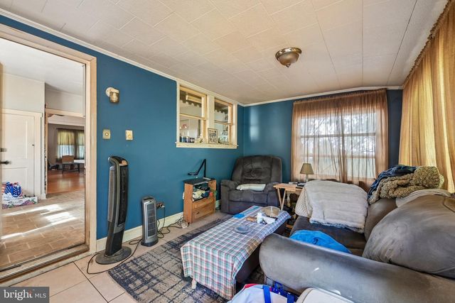 410 WEATHERBY AVE, Swedesboro, NJ 08085