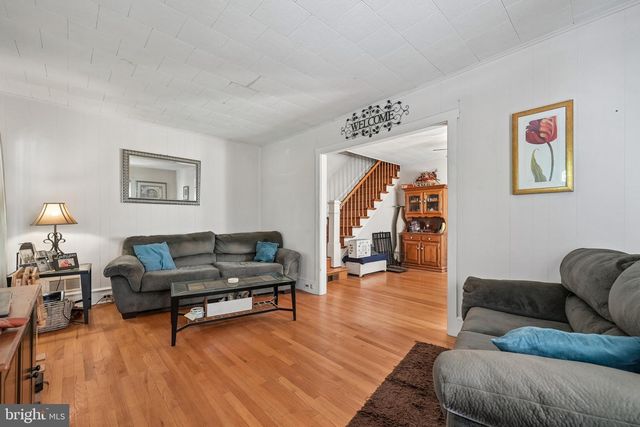 410 WEATHERBY AVE, Swedesboro, NJ 08085