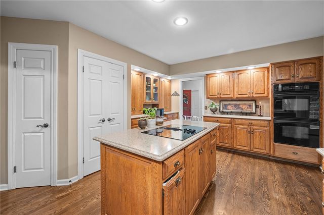 14 Barrington Hills, Pittsford, NY 14534