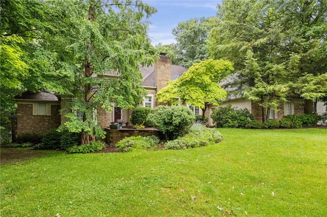 14 Barrington Hills, Pittsford, NY 14534
