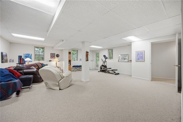 14 Barrington Hills, Pittsford, NY 14534