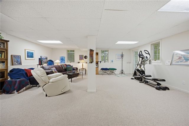14 Barrington Hills, Pittsford, NY 14534
