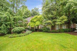 14 Barrington Hills, Pittsford, NY 14534