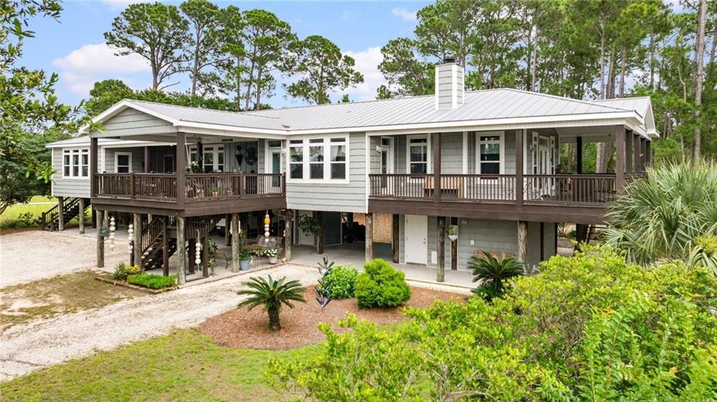 1325 Chaumont Avenue, Dauphin Island, AL 36528 — exterior