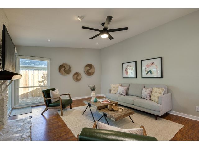 3203 Foster LN, Austin, TX 78757