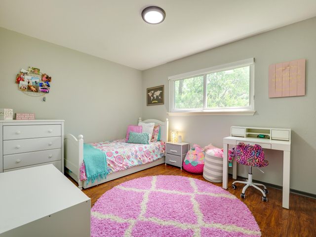 3203 Foster LN, Austin, TX 78757