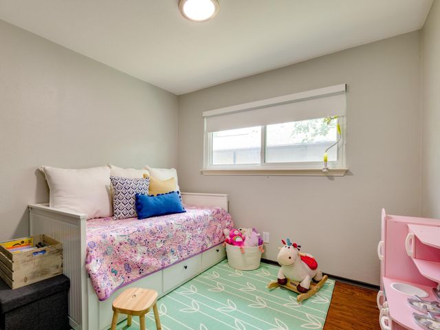 3203 Foster LN, Austin, TX 78757