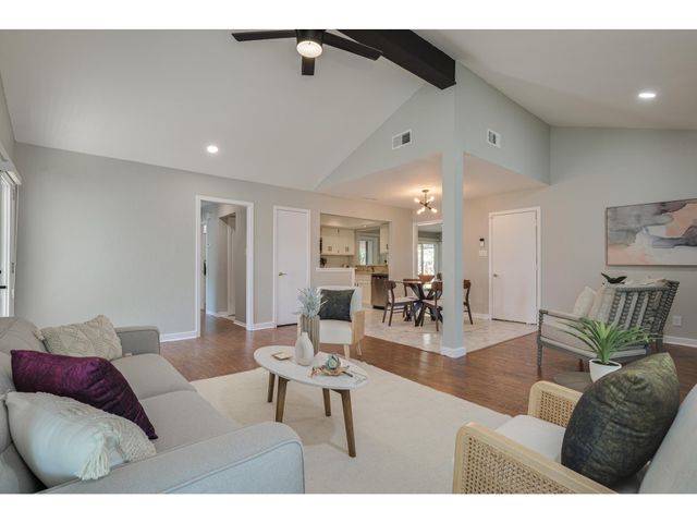 3203 Foster LN, Austin, TX 78757