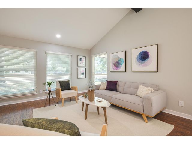 3203 Foster LN, Austin, TX 78757