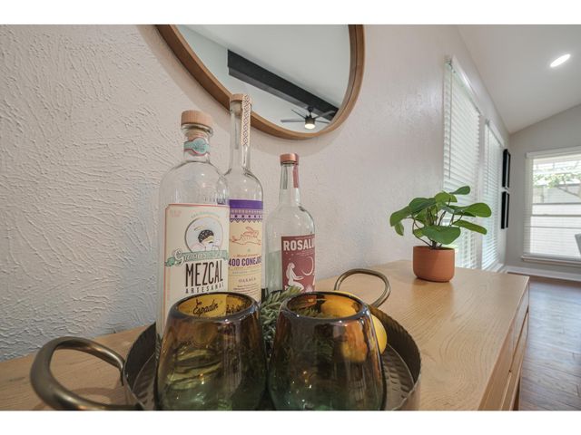 3203 Foster LN, Austin, TX 78757