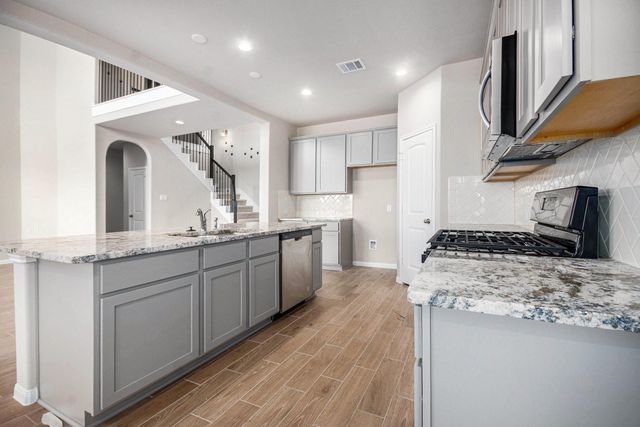 25 Carmel Drive, Manvel, TX 77578