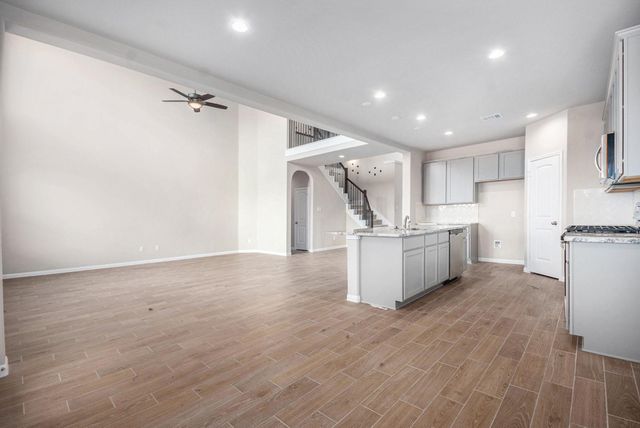 25 Carmel Drive, Manvel, TX 77578