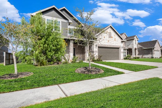 25 Carmel Drive, Manvel, TX 77578