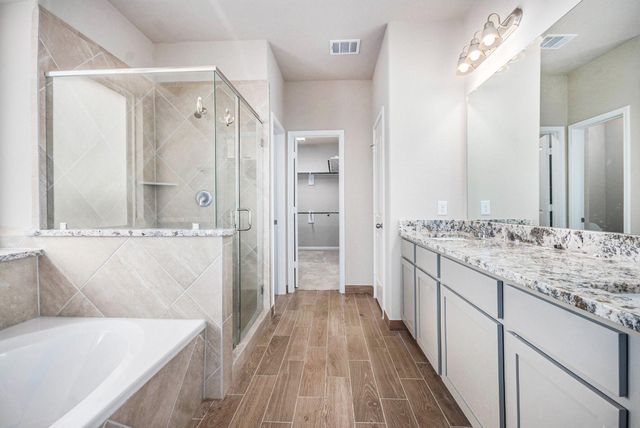 25 Carmel Drive, Manvel, TX 77578