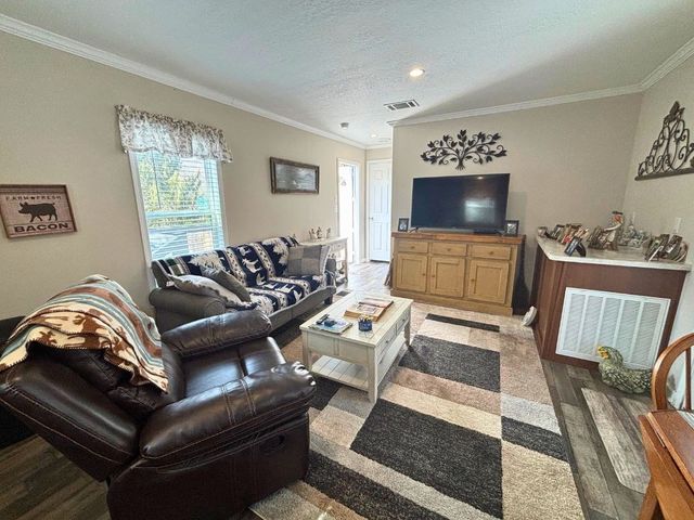 638 Ruby Lake Drive, Hiawassee, GA 30546