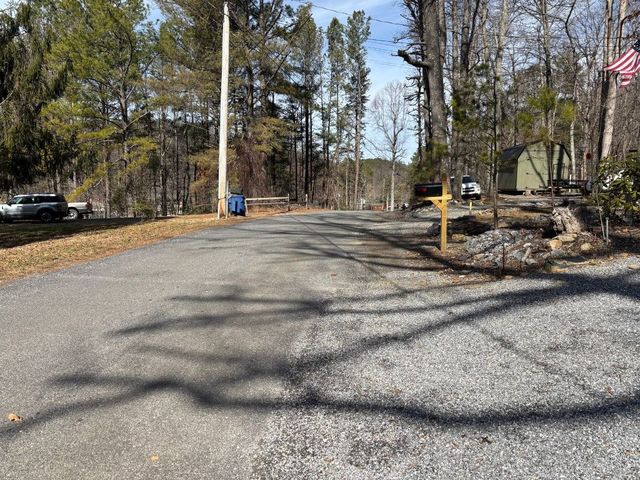 638 Ruby Lake Drive, Hiawassee, GA 30546