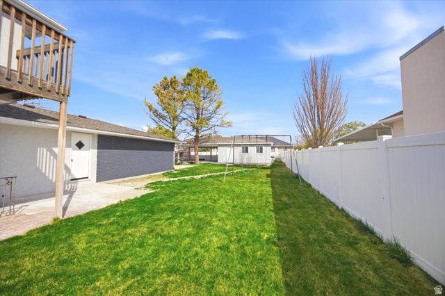 12021 S MISTY SEA RD, Riverton, UT 84065