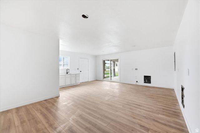 12021 S MISTY SEA RD, Riverton, UT 84065
